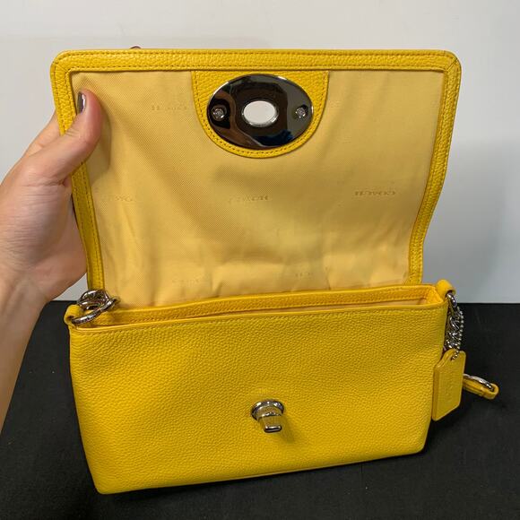 Coach Purse Small Crosstown Crossbody Bag in Yellow With Chain Detail & Turnlock - Picture 4 of 15